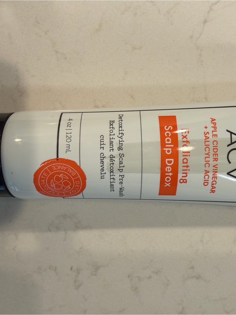 Exfoliating Scalp Detox Treatment - White & Orange